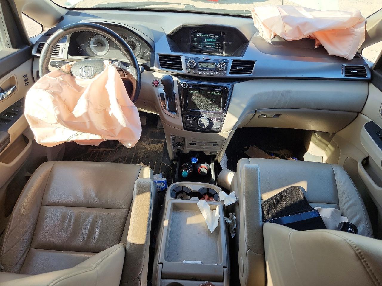 2014 HONDA ODYSSEY TOURING photo 15