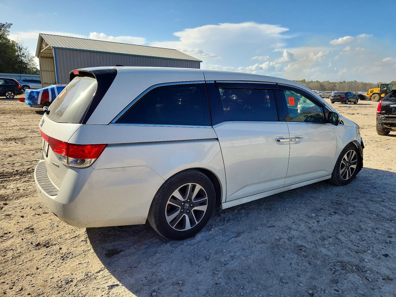 2014 HONDA ODYSSEY TOURING photo 5