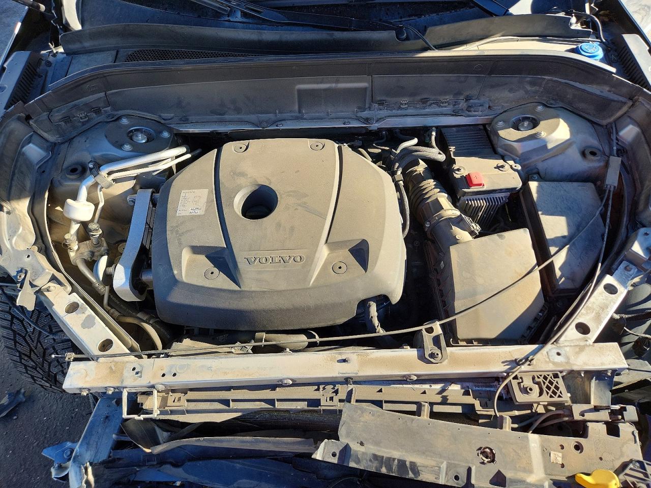 2019 VOLVO XC90 T6 MOMENTUM photo 12