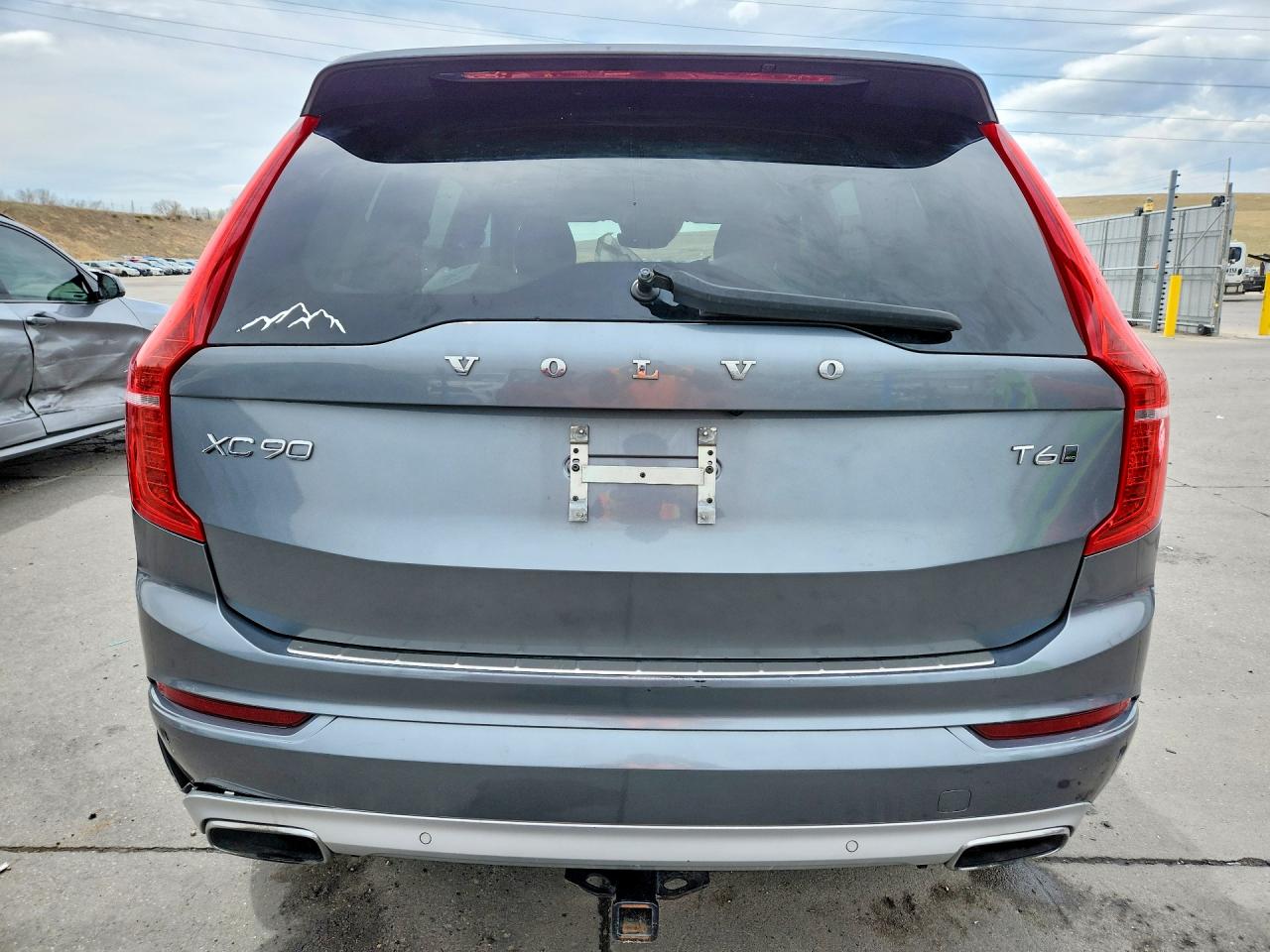 2019 VOLVO XC90 T6 MOMENTUM photo 6