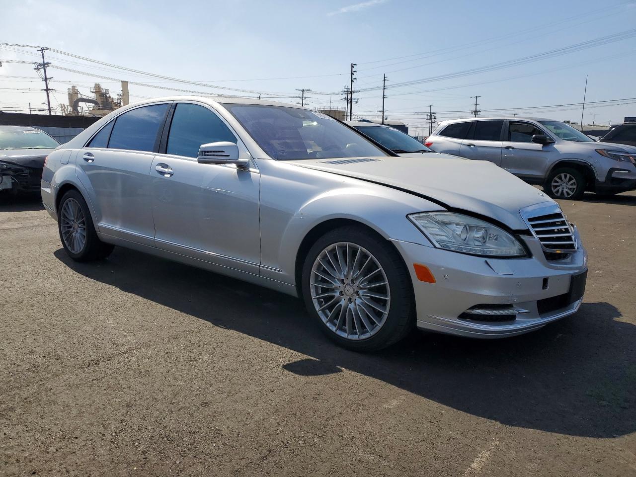 2010 MERCEDES-BENZ S 550 photo 4