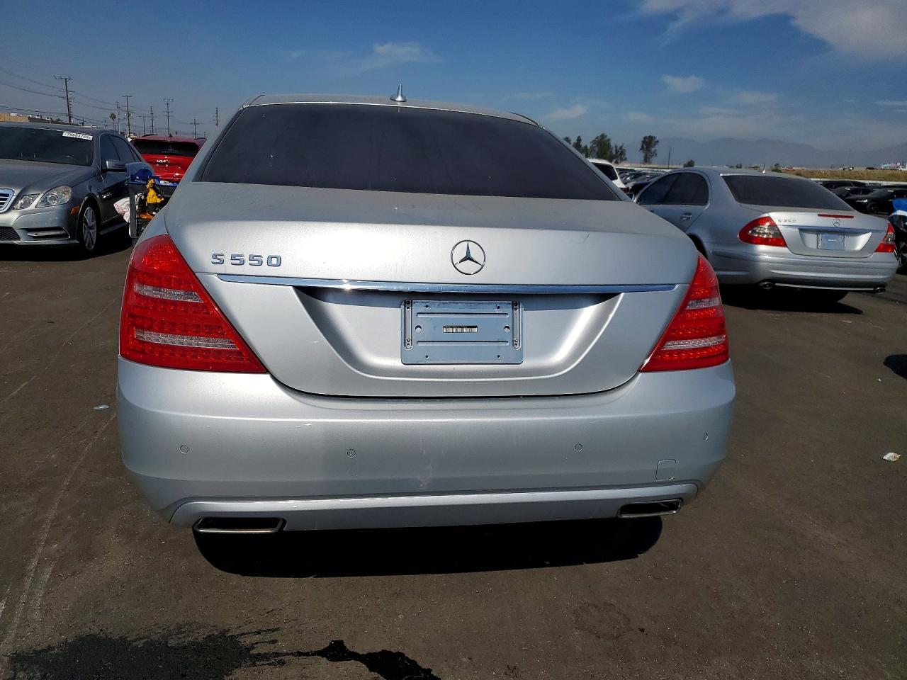 2010 MERCEDES-BENZ S 550 photo 6