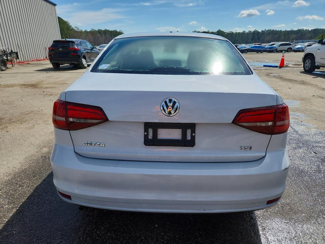 2017 VOLKSWAGEN JETTA S photo 11