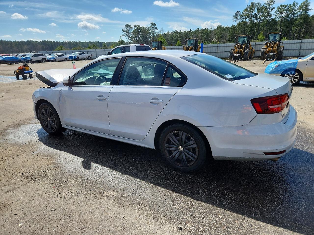 2017 VOLKSWAGEN JETTA S photo 3