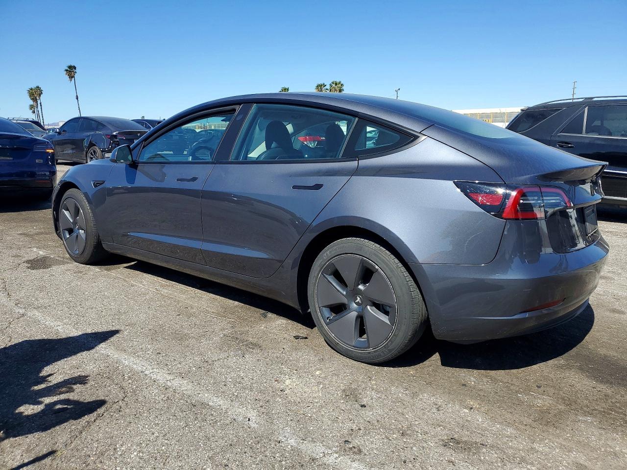 2023 TESLA MODEL 3 photo 3