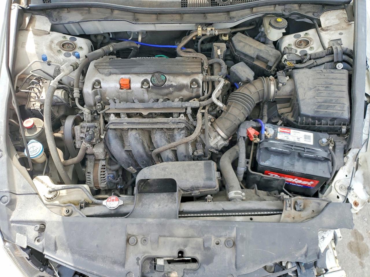 2010 HONDA ACCORD LX photo 31