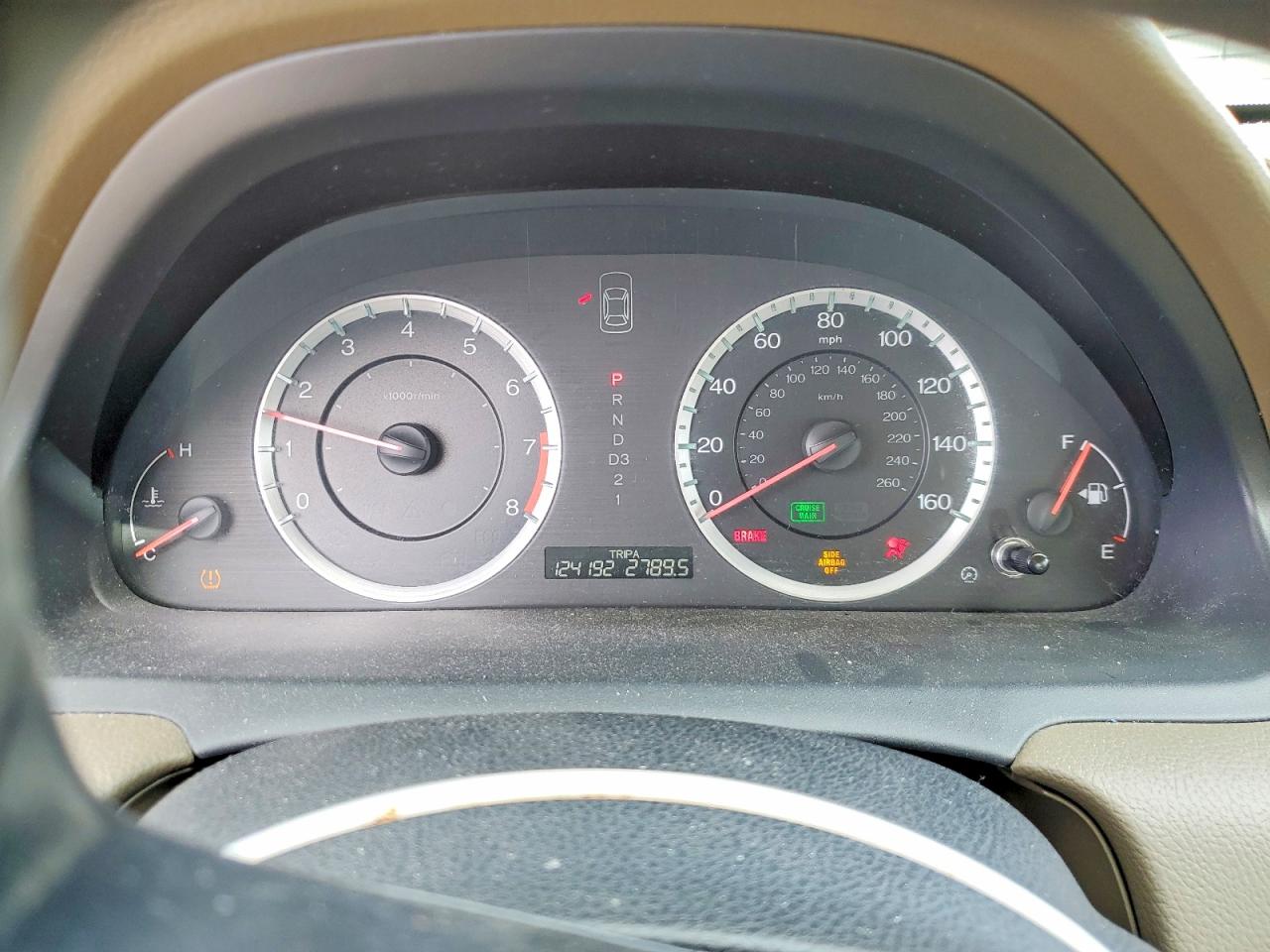 2010 HONDA ACCORD LX photo 25