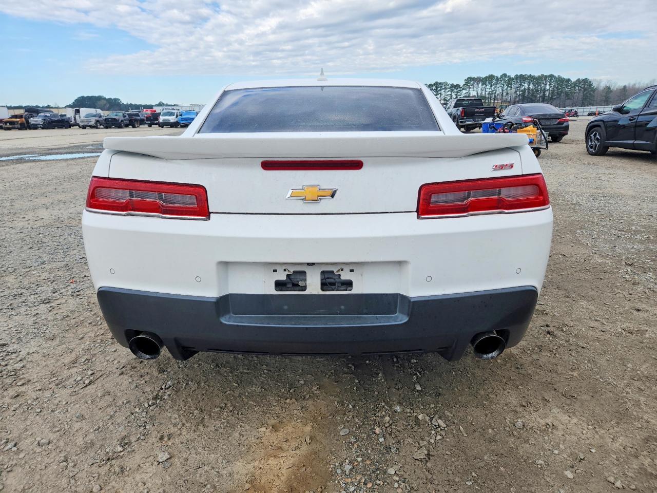 2015 CHEVROLET CAMARO 2SS photo 11