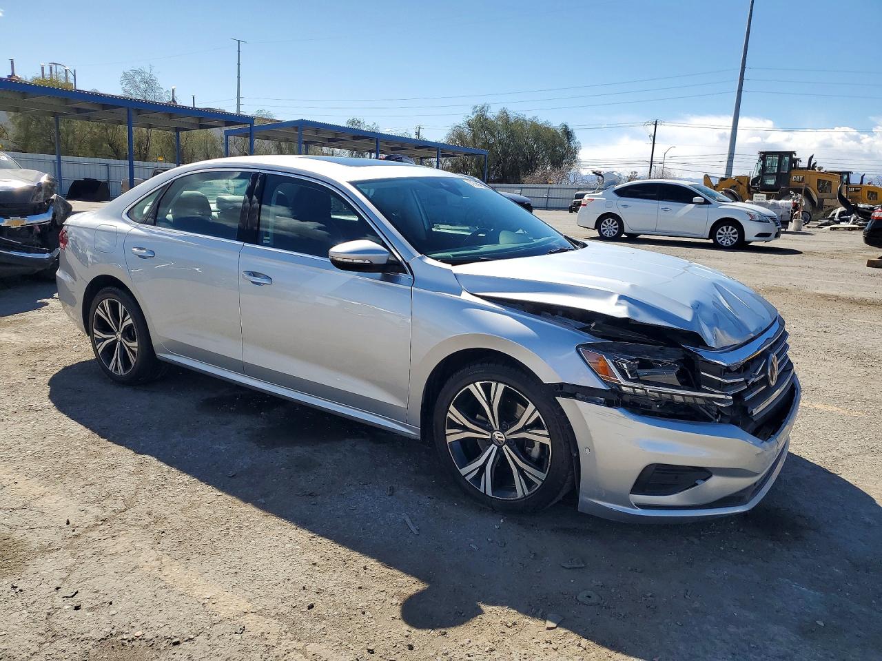 2020 VOLKSWAGEN PASSAT SEL photo 7