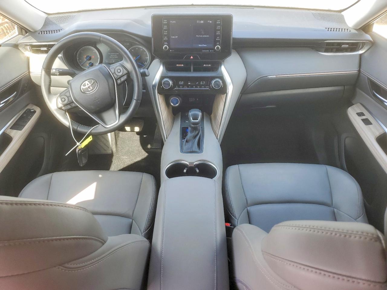 2022 TOYOTA VENZA XLE photo 15