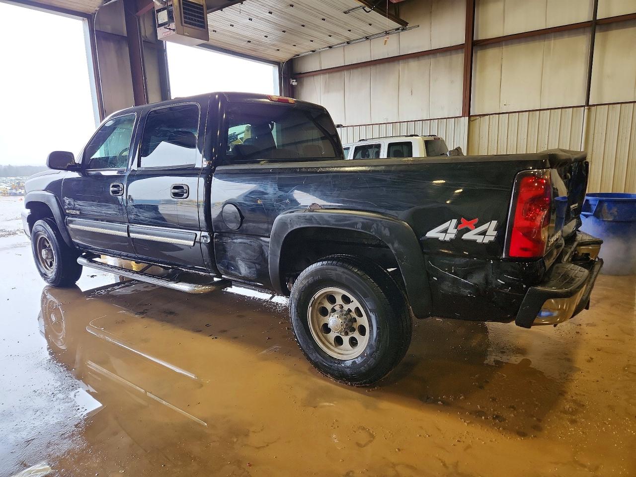 2006 CHEVROLET SILVERADO K1500 HEAVY DUTY photo 2