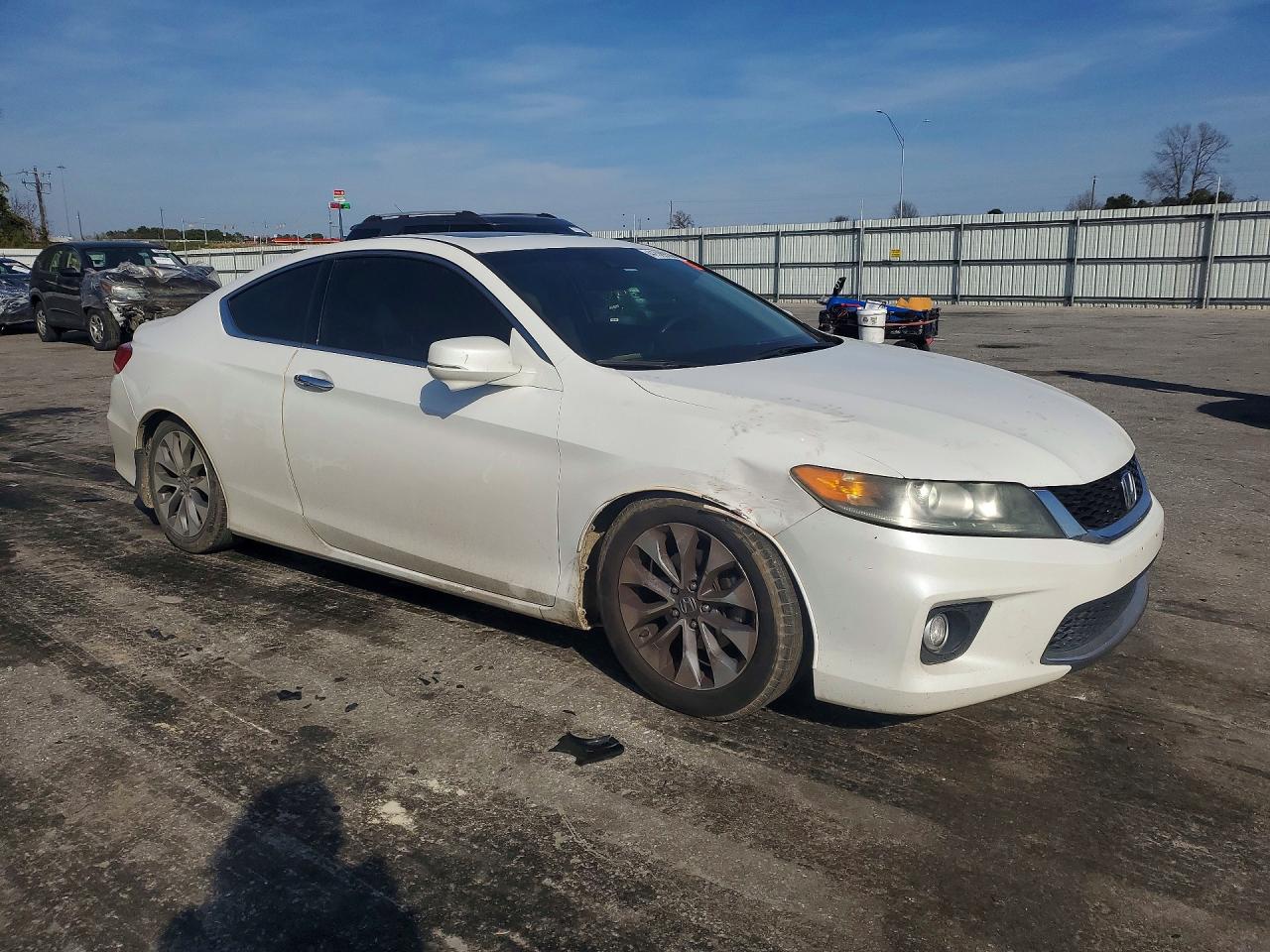 2013 HONDA ACCORD photo 10