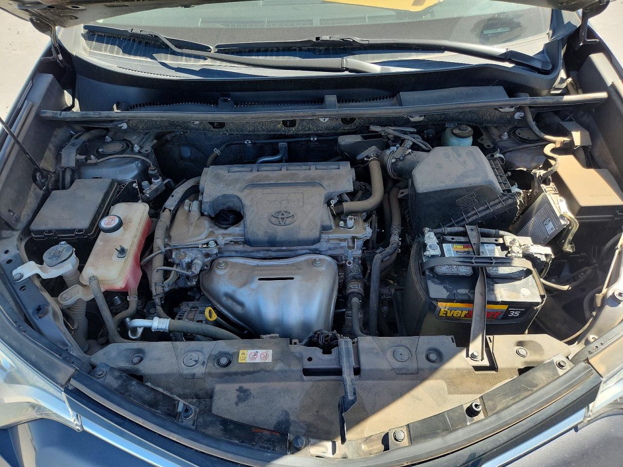2018 TOYOTA RAV4 XLE photo 23