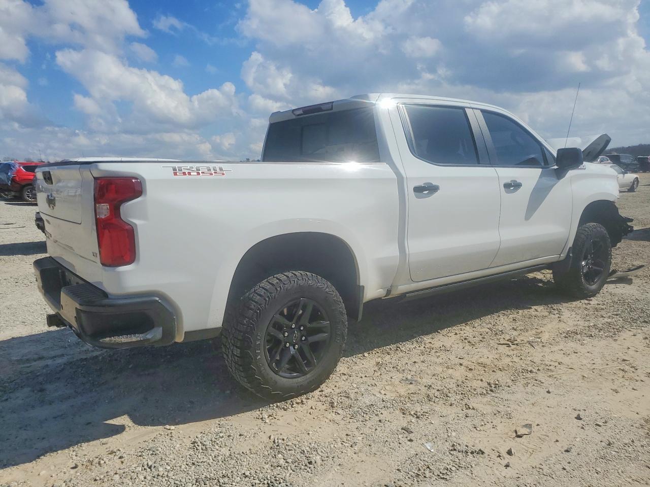 2023 CHEVROLET SILVERADO K1500 LT TRAIL BOSS photo 5
