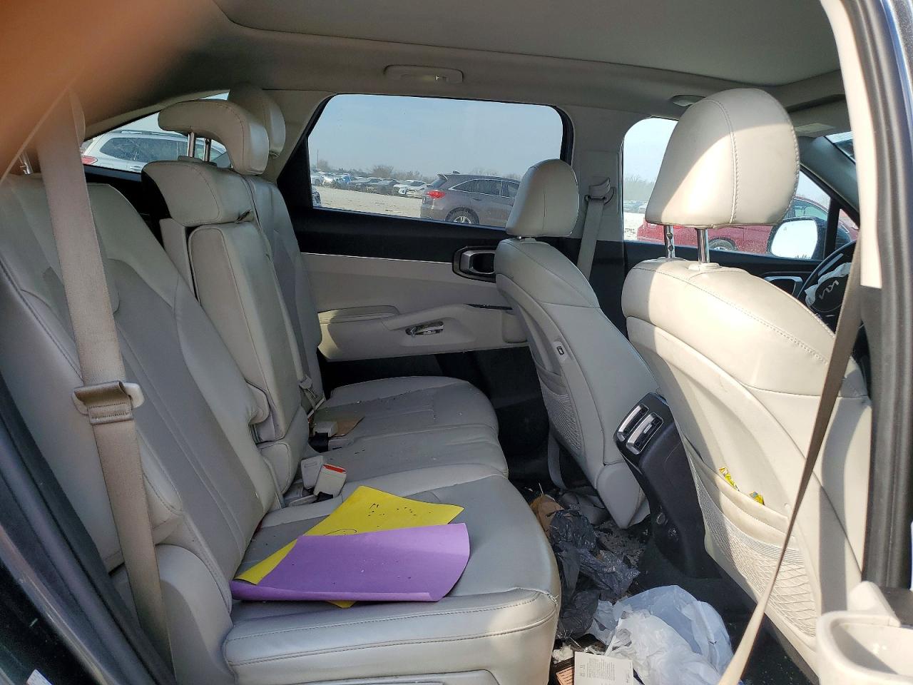 2022 KIA SORENTO S photo 21