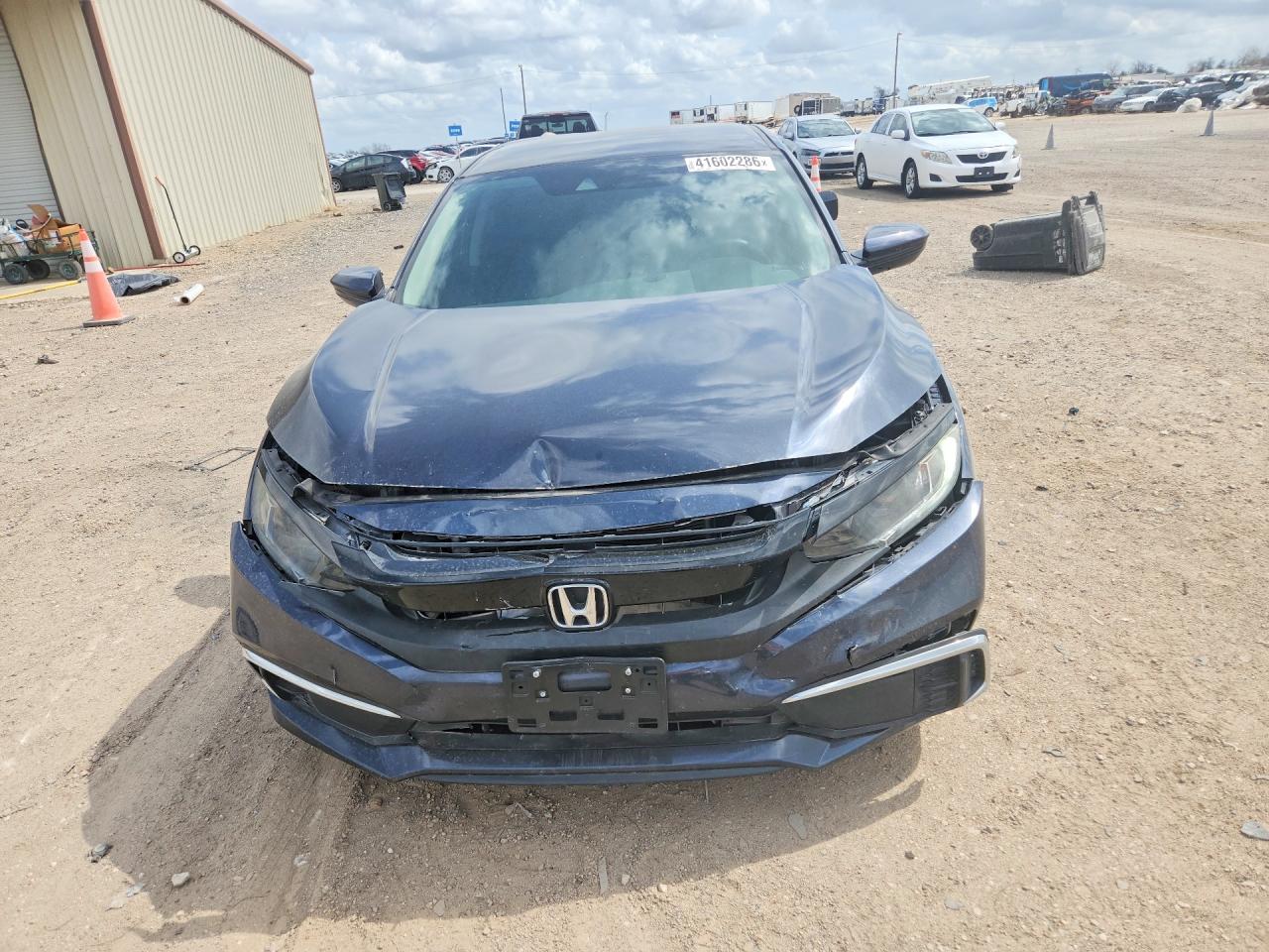 2020 HONDA CIVIC LX photo 13