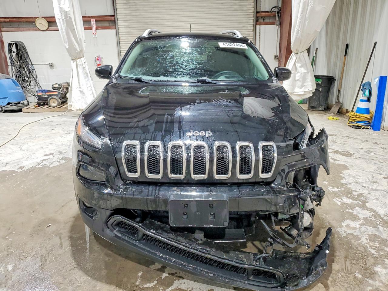 2017 JEEP CHEROKEE LATITUDE photo 9
