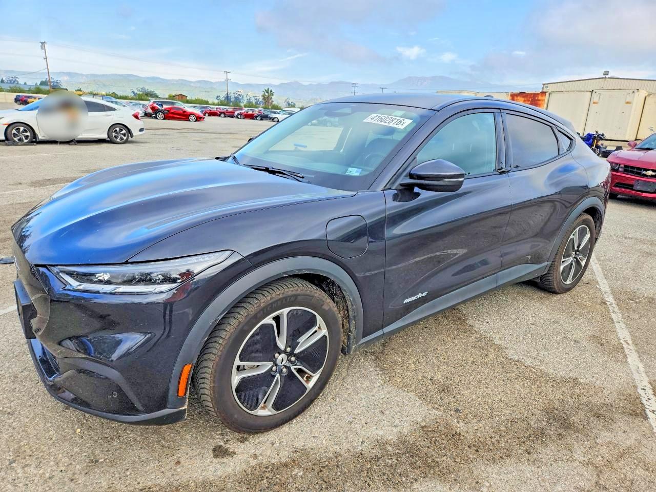 2021 FORD MUSTANG MACH-E SELECT photo 2