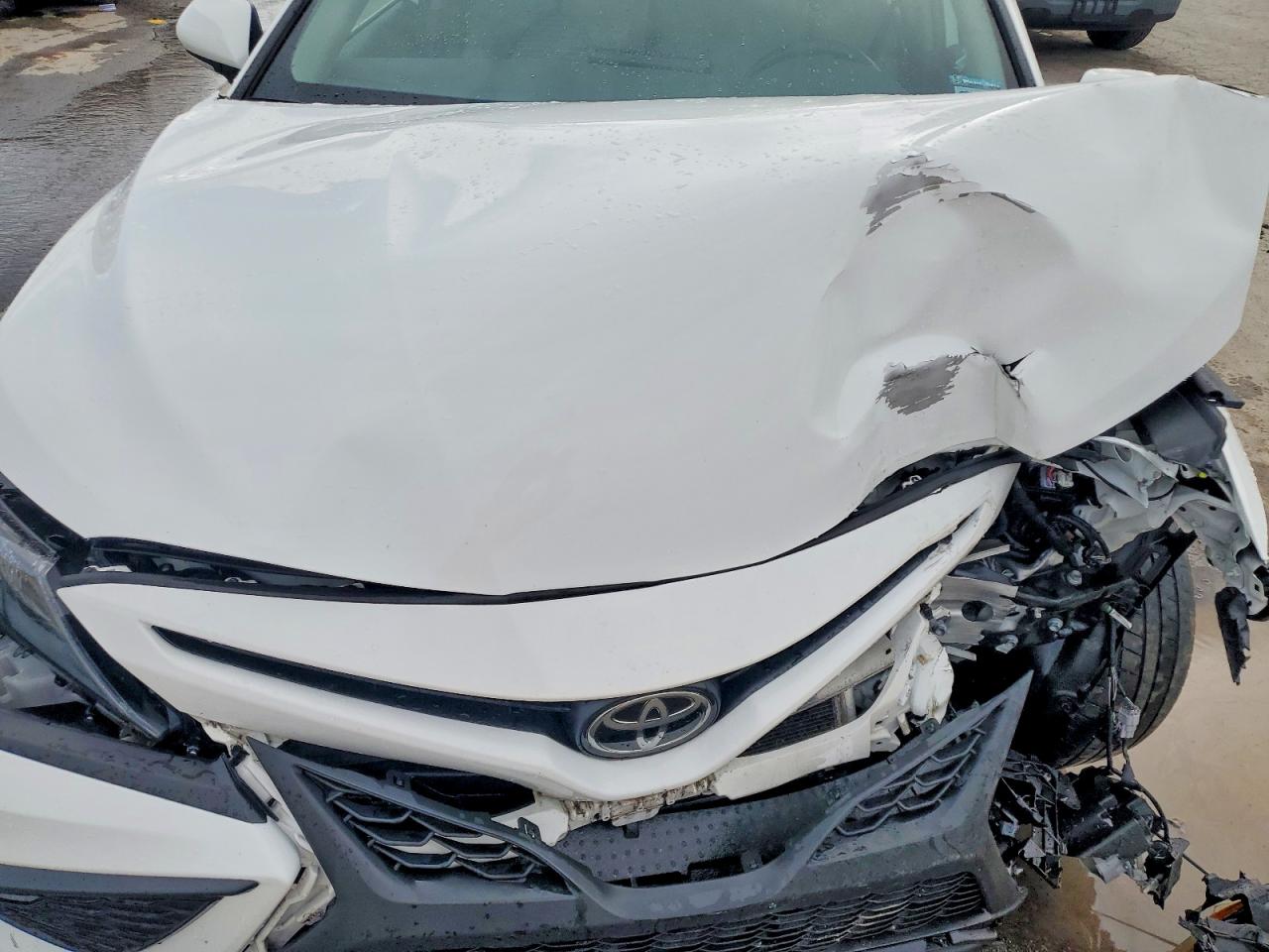 2021 TOYOTA CAMRY SE photo 11