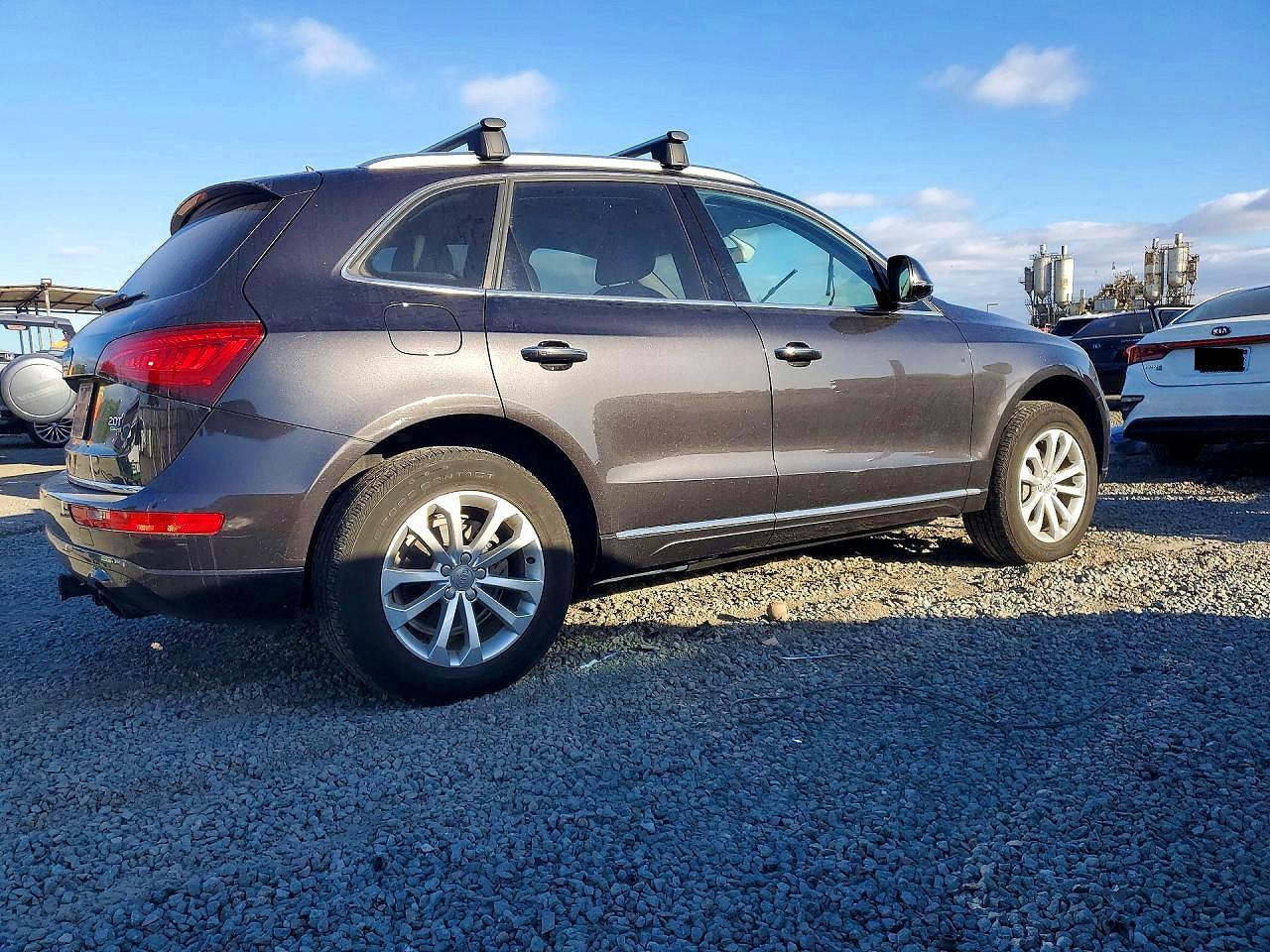 2017 AUDI Q5 PREMIUM photo 3