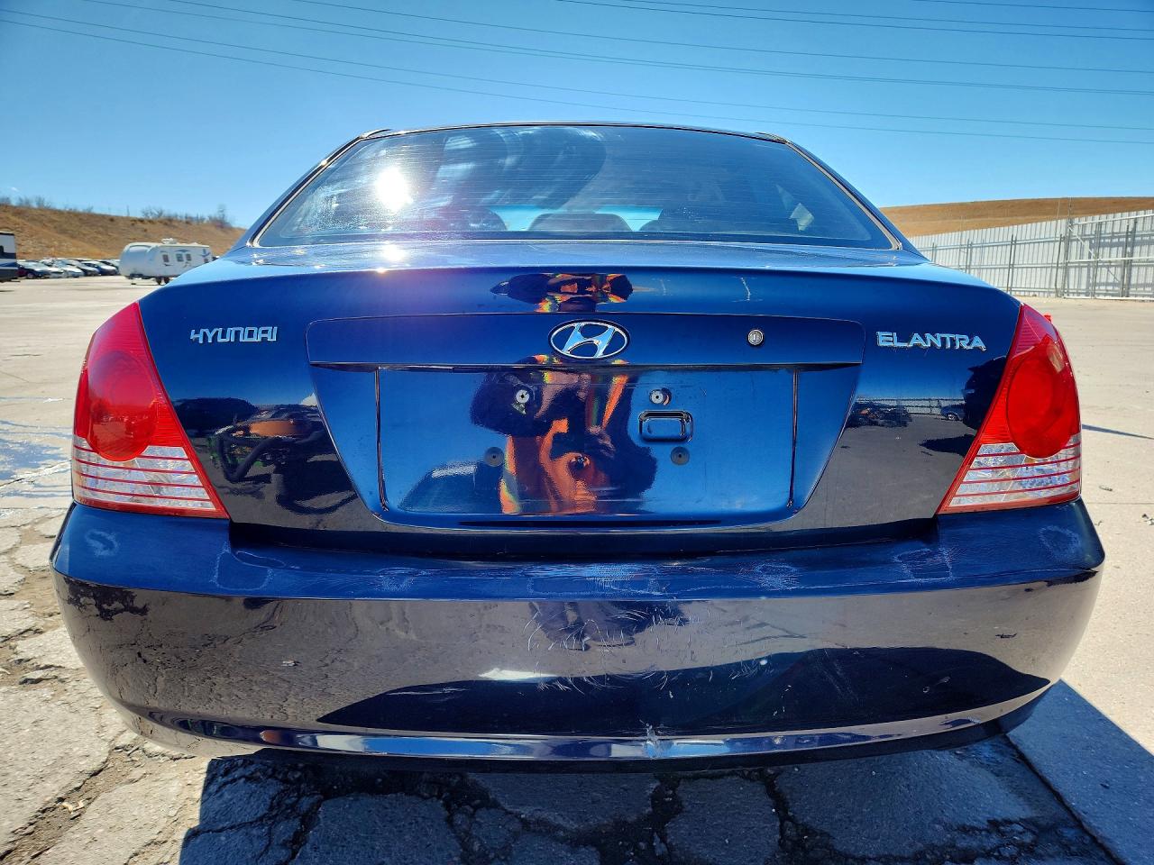 2005 HYUNDAI ELANTRA GLS photo 11