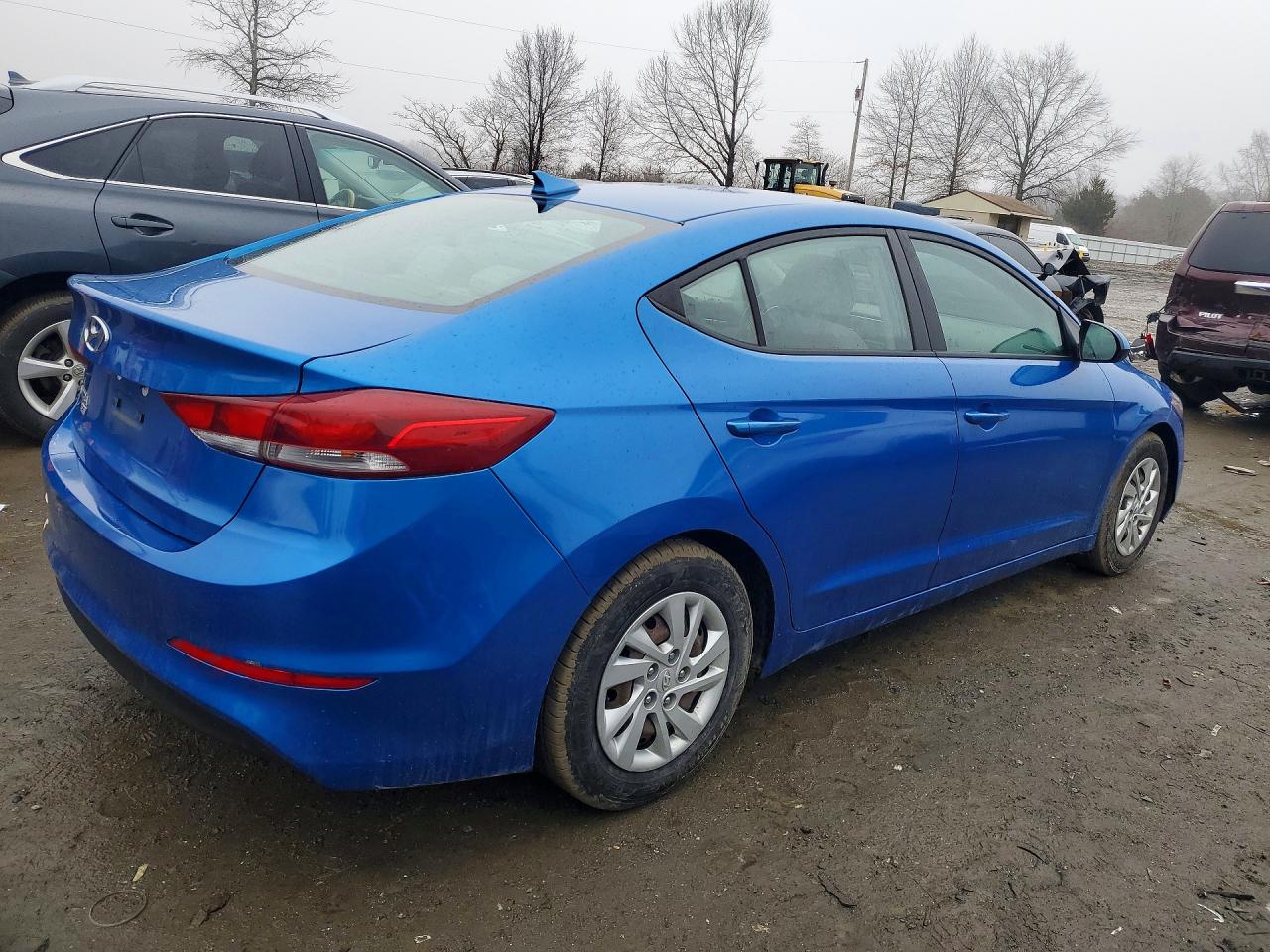2017 HYUNDAI ELANTRA SE photo 7