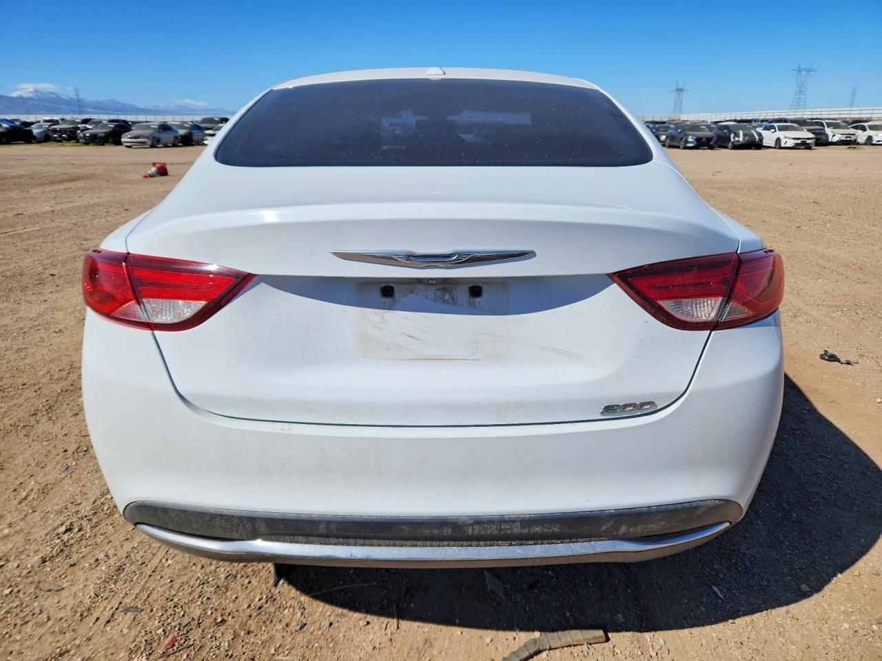 2015 CHRYSLER 200 LIMITED photo 6