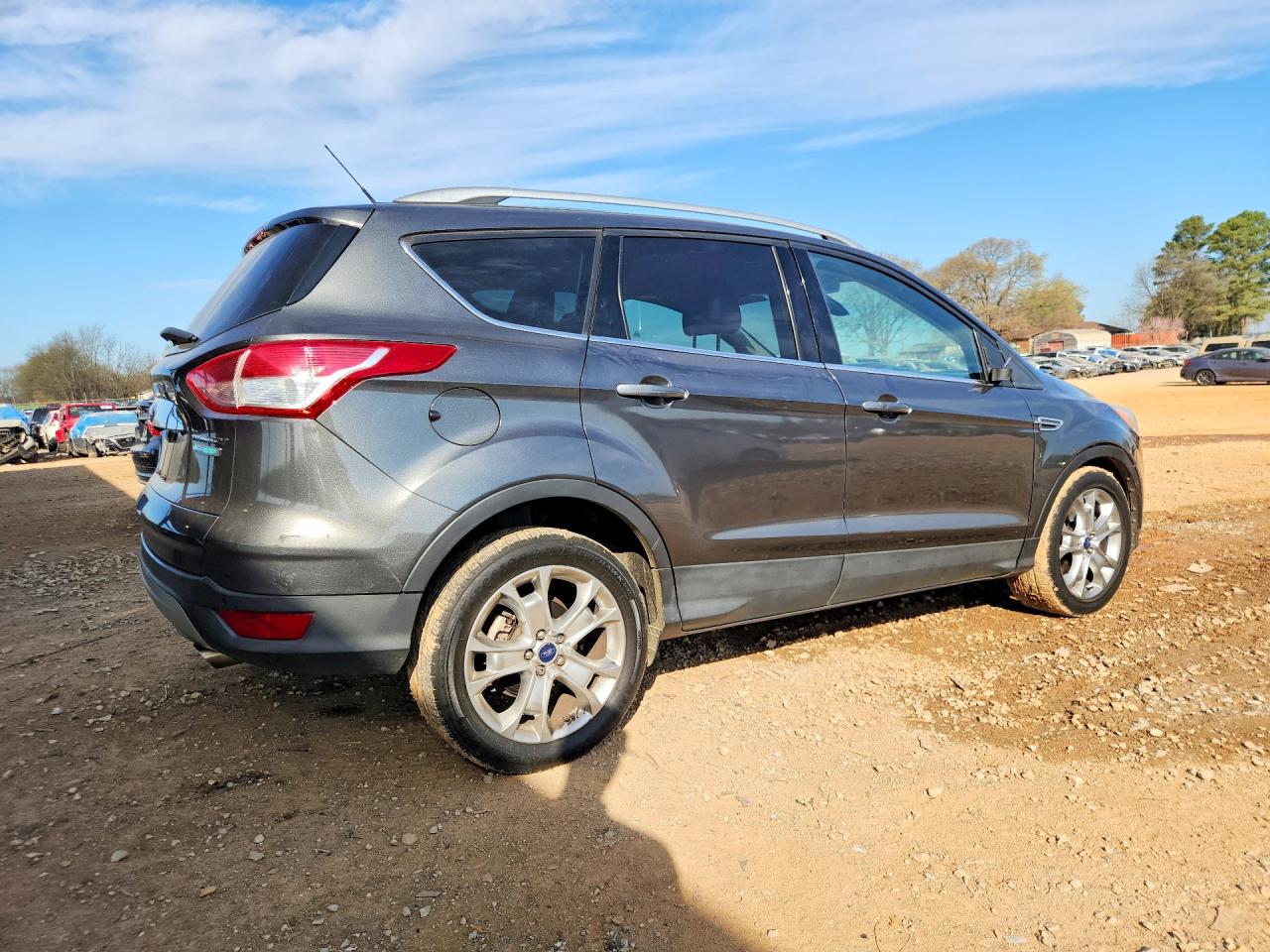 2016 FORD ESCAPE TITANIUM photo 3