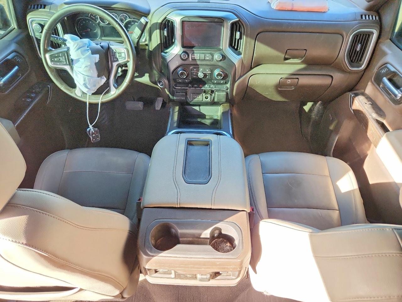 2021 CHEVROLET SILVERADO K1500 RST photo 8