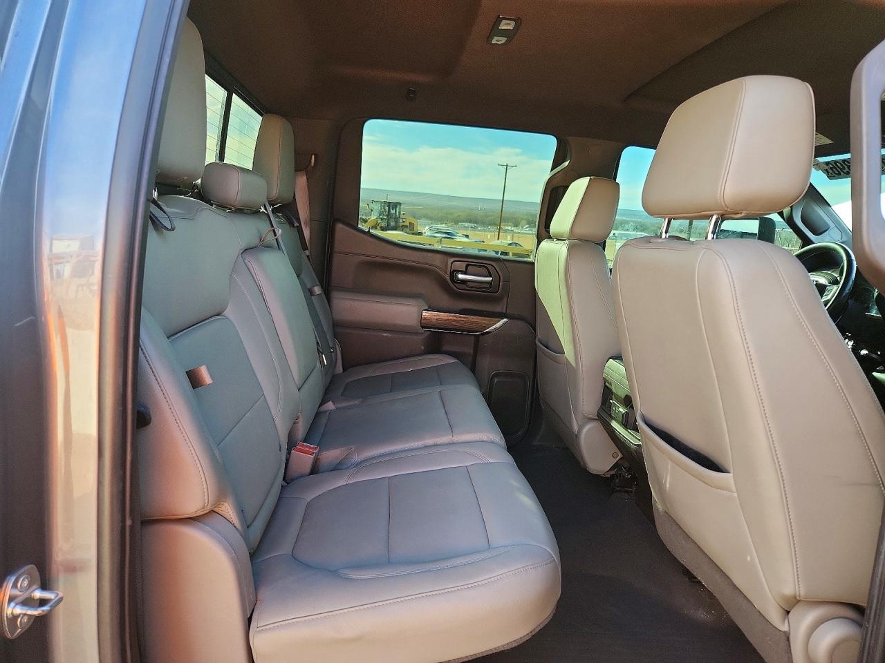 2021 CHEVROLET SILVERADO K1500 RST photo 10