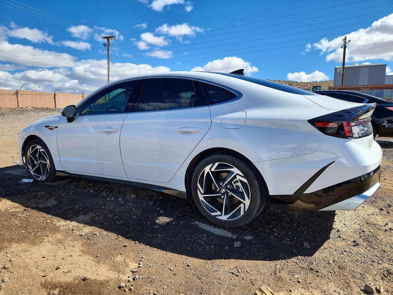 2024 HYUNDAI SONATA SEL photo 4
