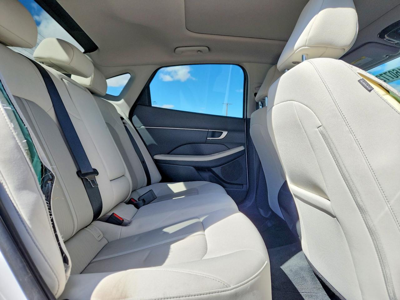 2024 HYUNDAI SONATA SEL photo 28