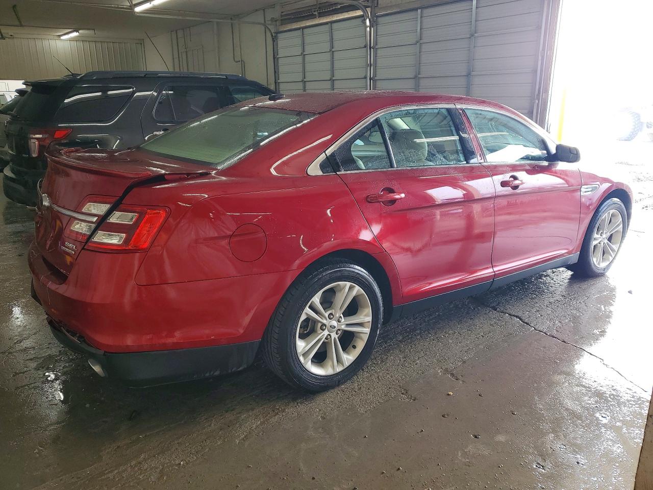 2018 FORD TAURUS SEL photo 5