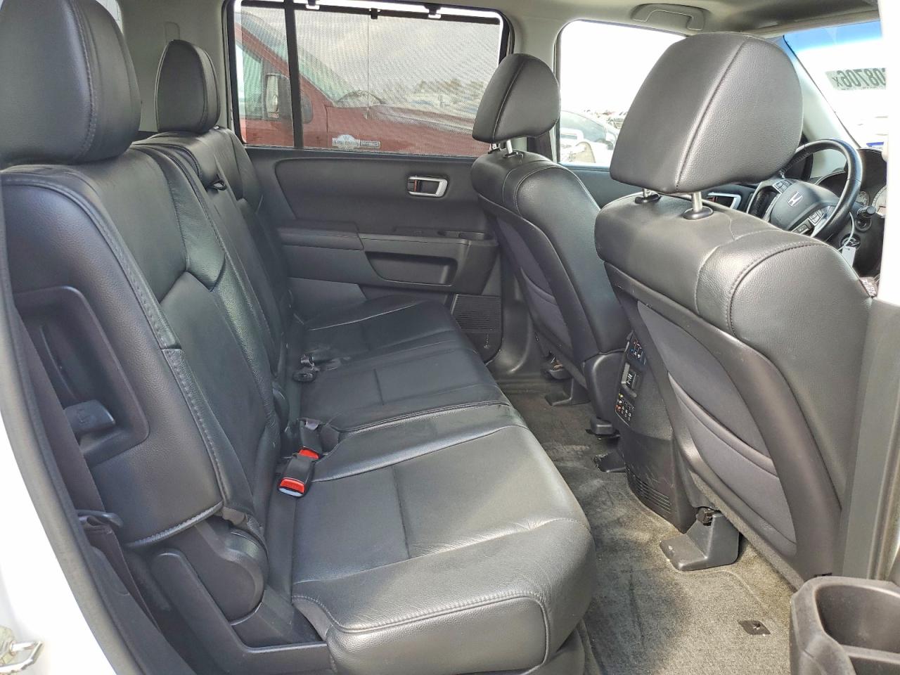 2015 HONDA PILOT TOURING photo 21