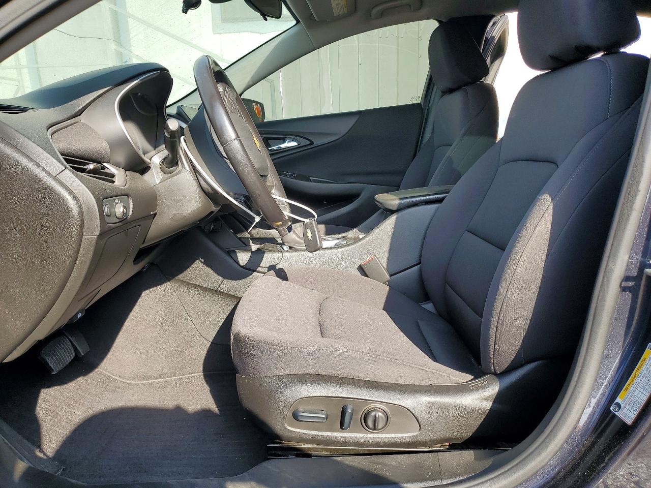 2022 CHEVROLET MALIBU RS photo 13