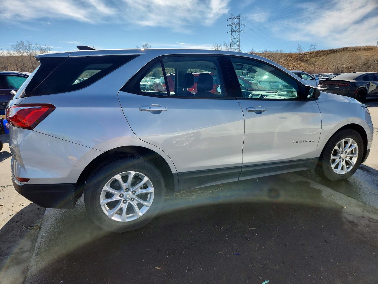 2018 CHEVROLET EQUINOX LS photo 3