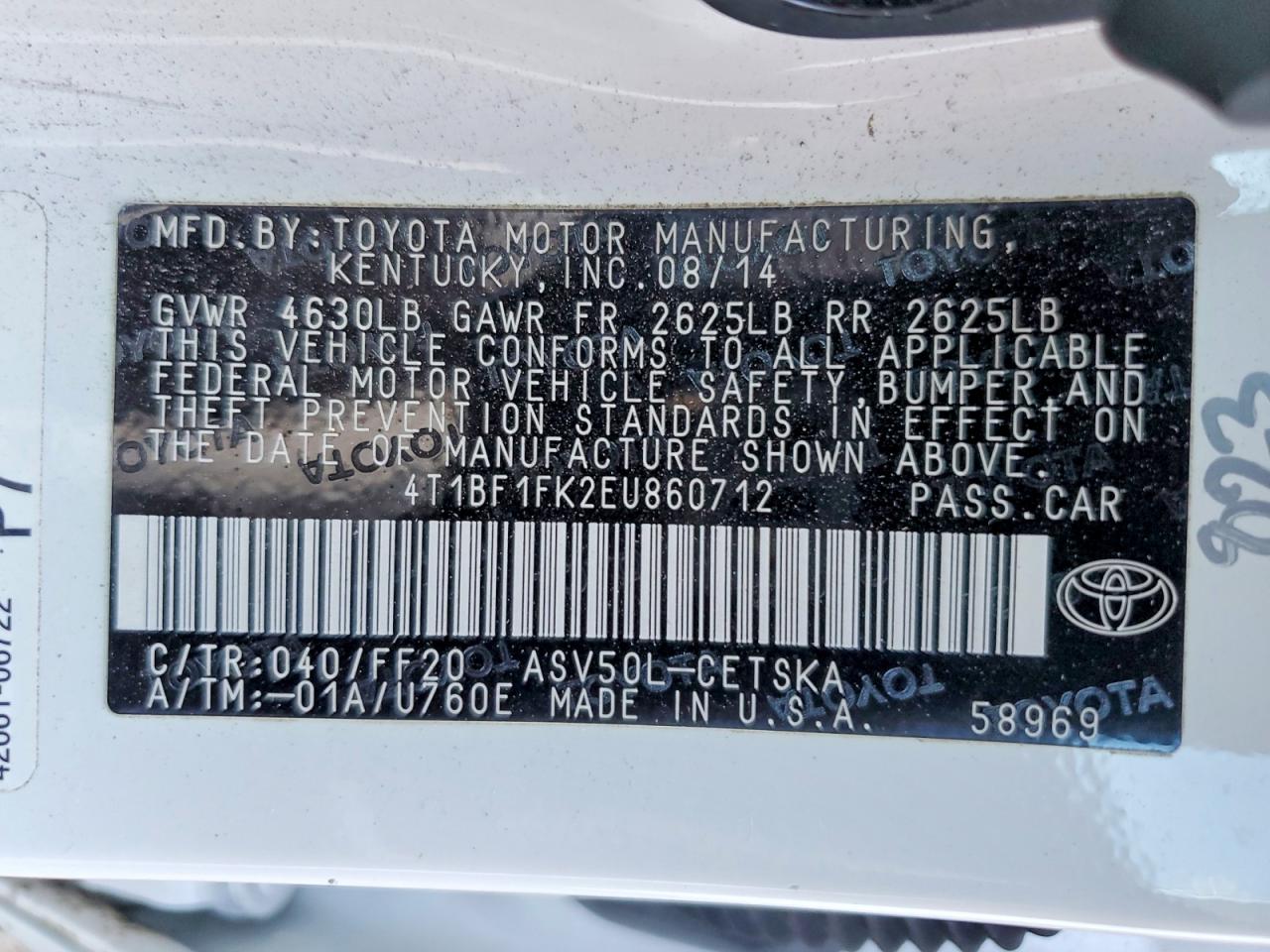 2014 TOYOTA CAMRY SE photo 34