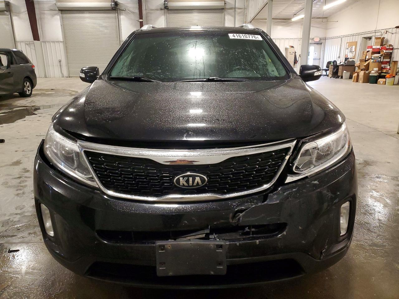 2014 KIA SORENTO LX photo 9