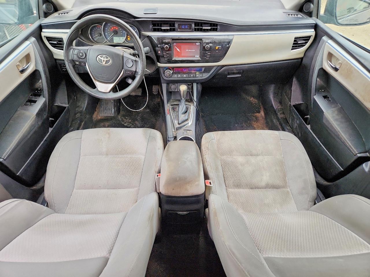 2015 TOYOTA COROLLA LE photo 15
