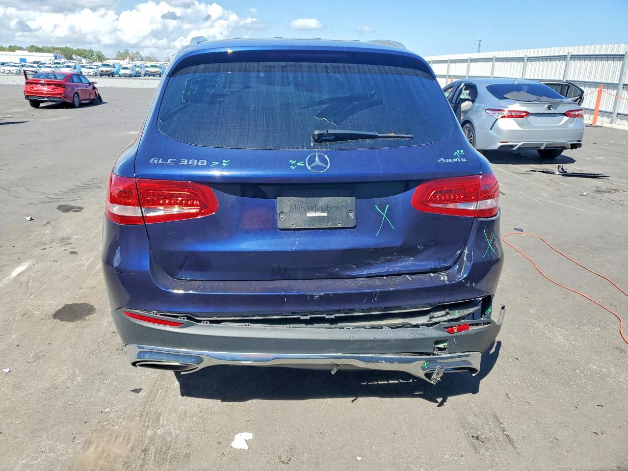 2018 MERCEDES-BENZ GLC 300 4MATIC photo 11