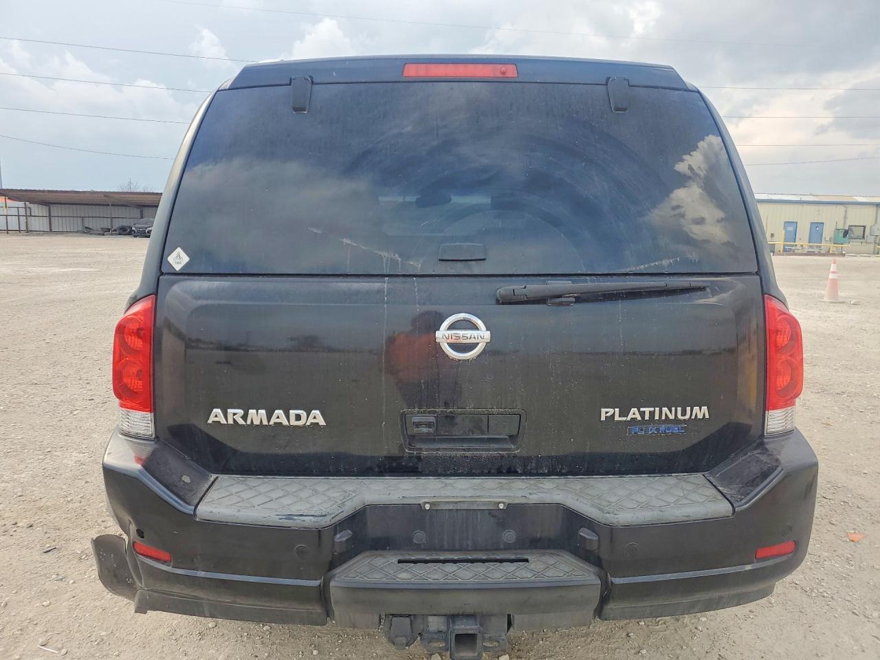 2011 NISSAN ARMADA PLATINUM photo 11