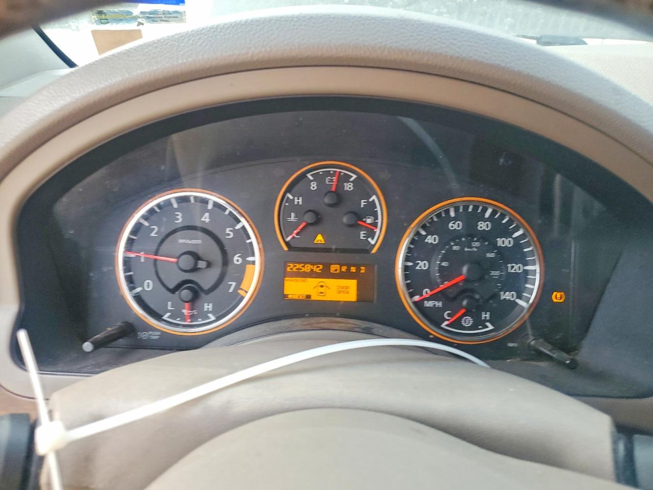 2011 NISSAN ARMADA PLATINUM photo 17