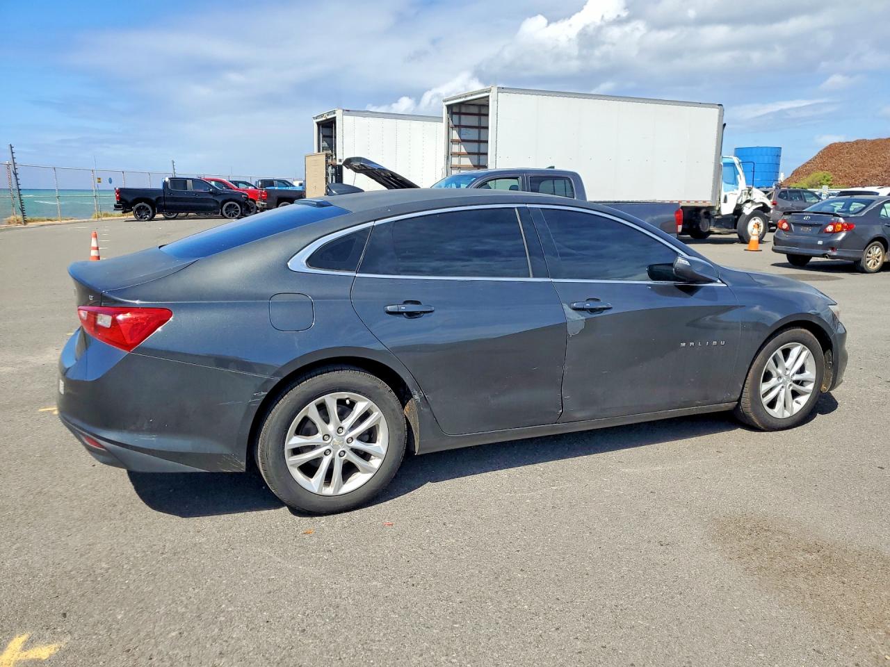 2016 CHEVROLET MALIBU LT photo 5