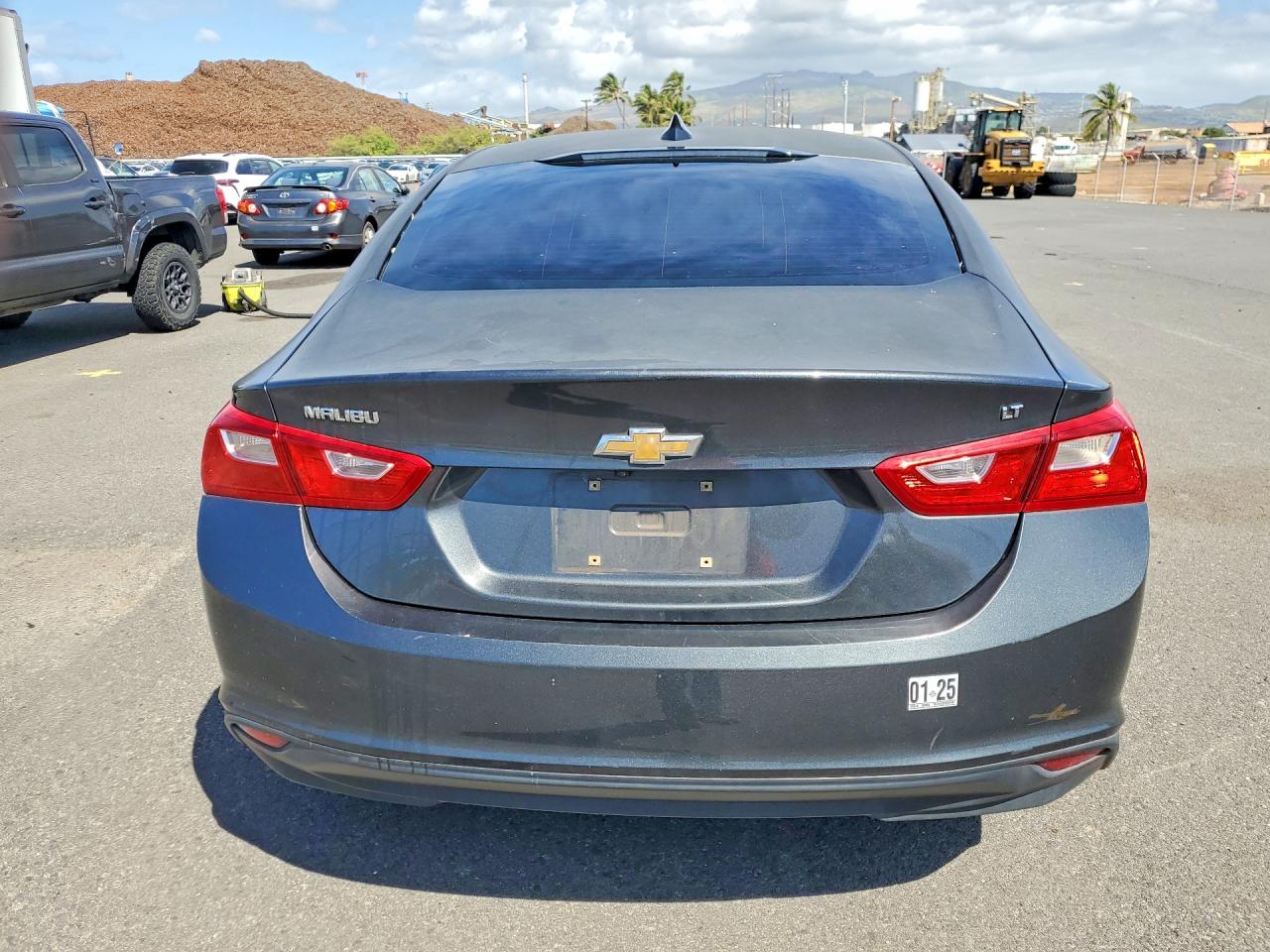 2016 CHEVROLET MALIBU LT photo 11