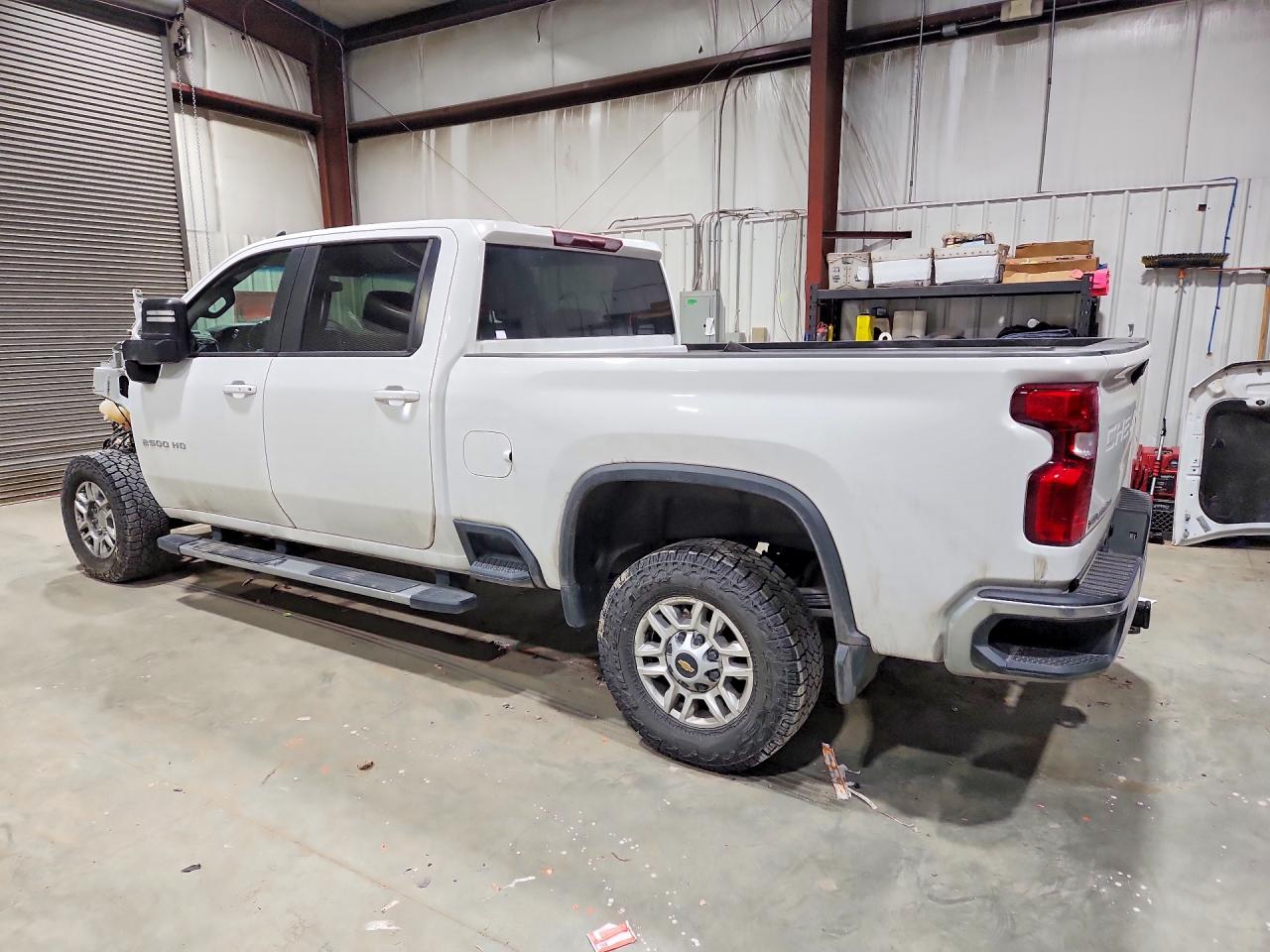 2023 CHEVROLET SILVERADO K2500 HEAVY DUTY LT photo 3