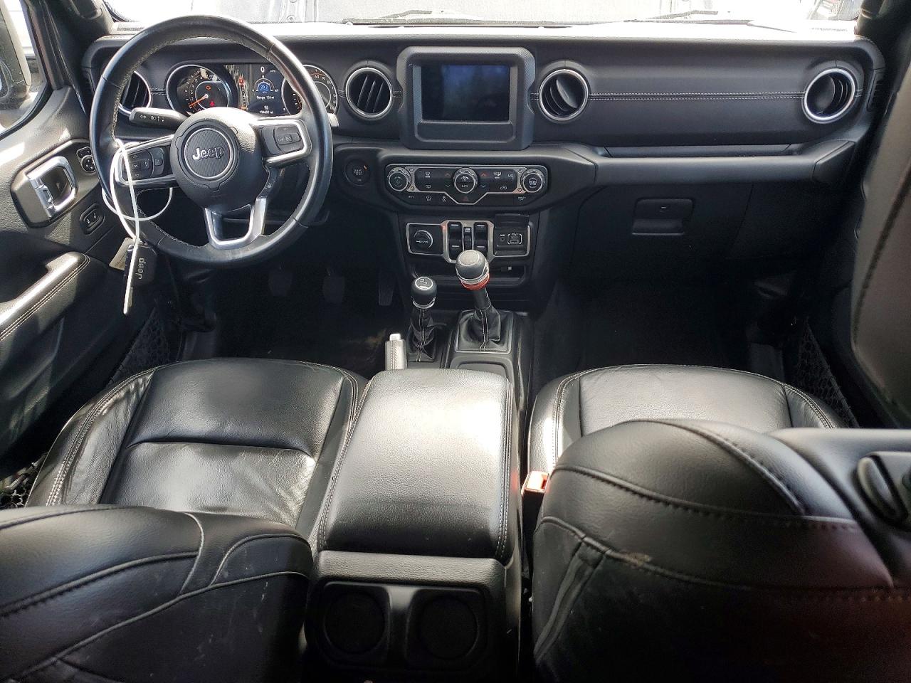 2018 JEEP WRANGLER UNLIMITED SAHARA photo 15