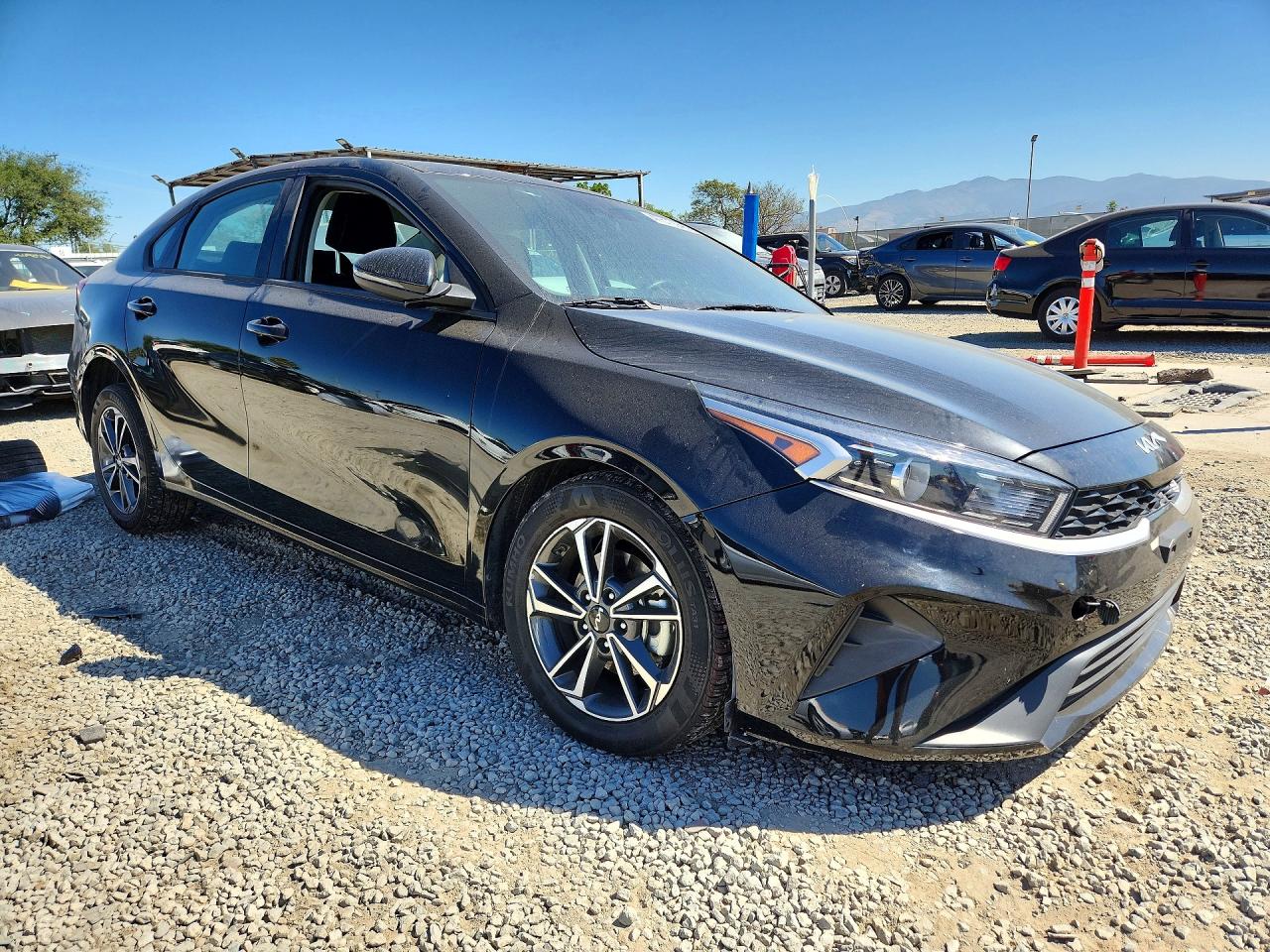 2024 KIA FORTE LXS photo 4
