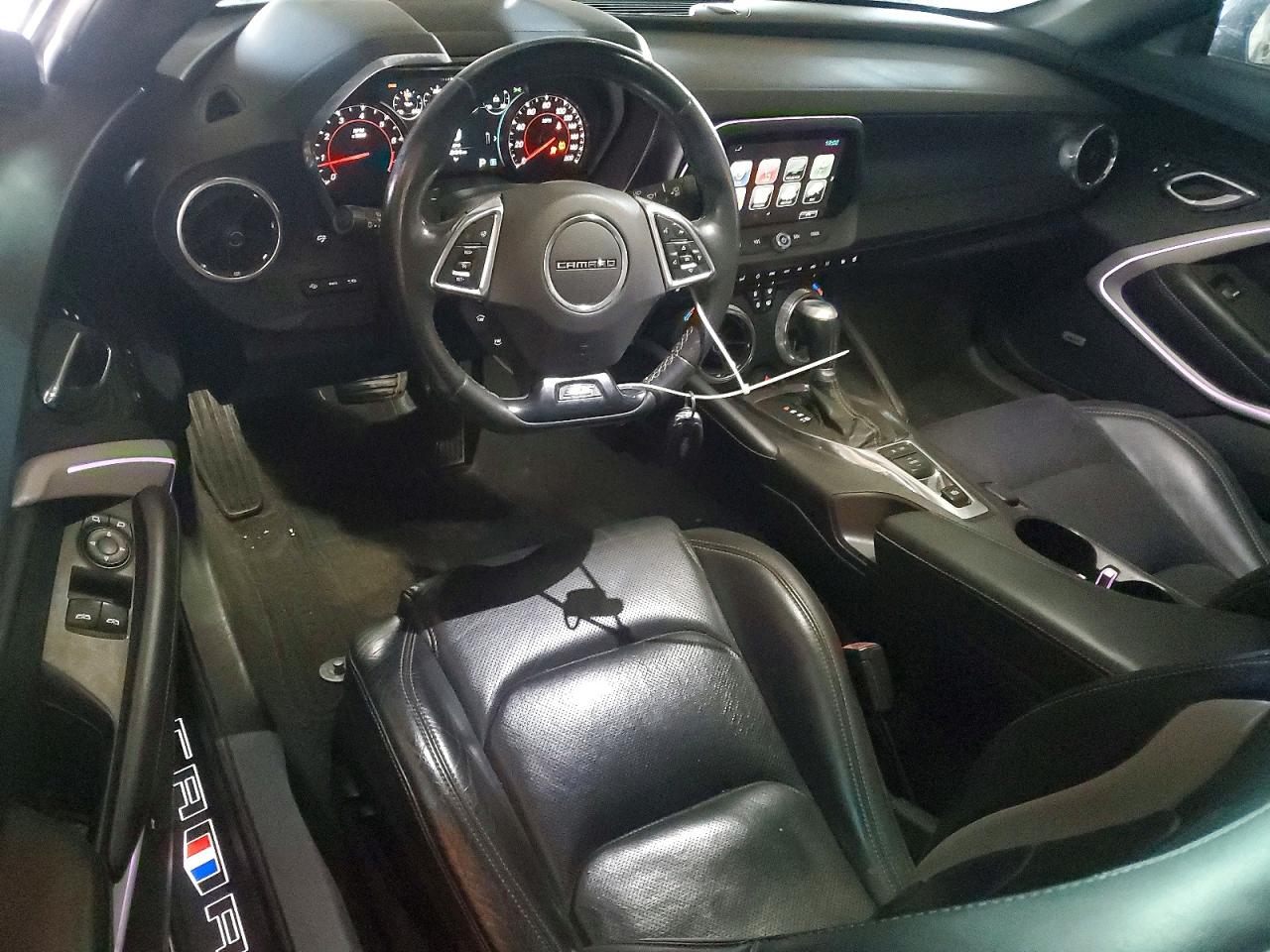 2016 CHEVROLET CAMARO SS photo 8