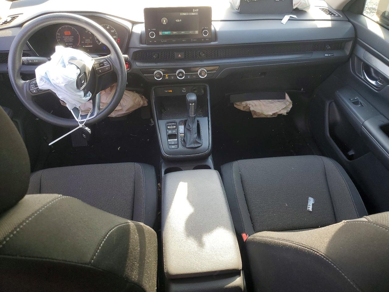2025 HONDA CR-V LX photo 8