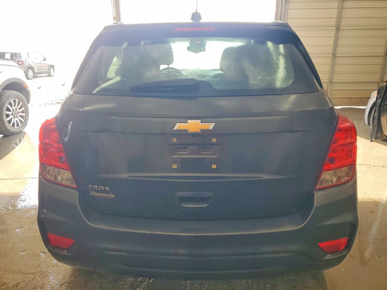 2019 CHEVROLET TRAX LS photo 16